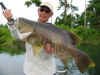 taka bass2.jpg (96795 bytes)